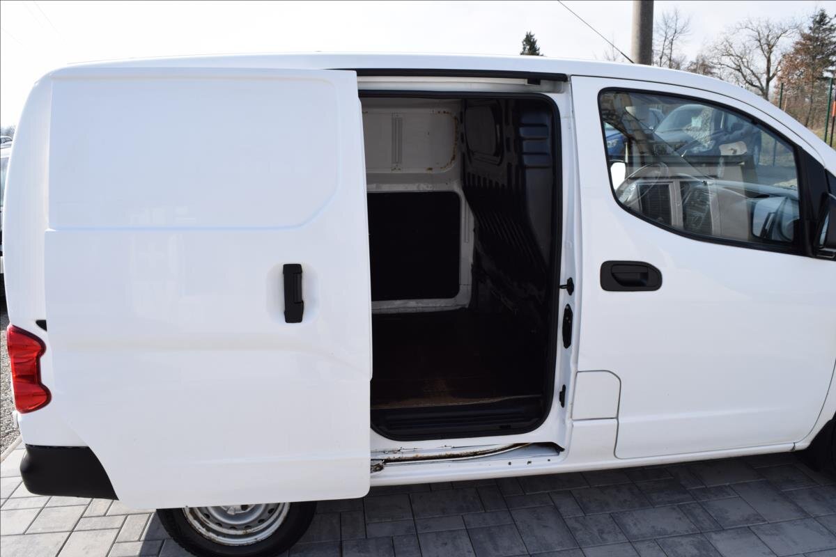 Nissan NV200 MPV 1,6 l 81 kw