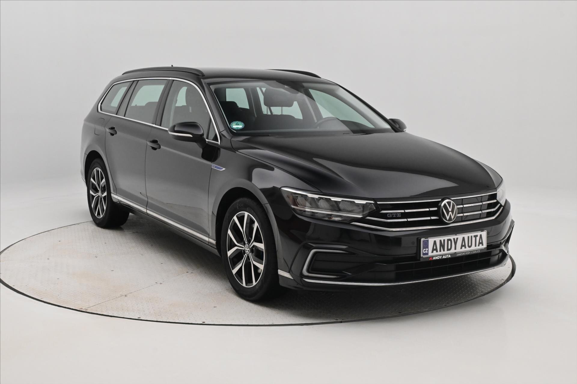 Volkswagen Passat Kombi 1,4 l 115 kw