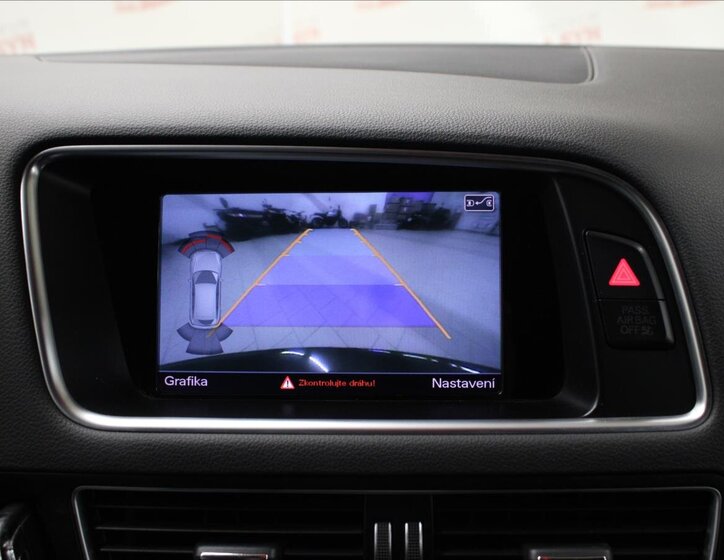 Audi Q5 Kombi 2,0 l 140 kw