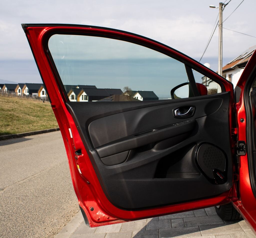 Renault Clio Hatchback 898,0 56 kw