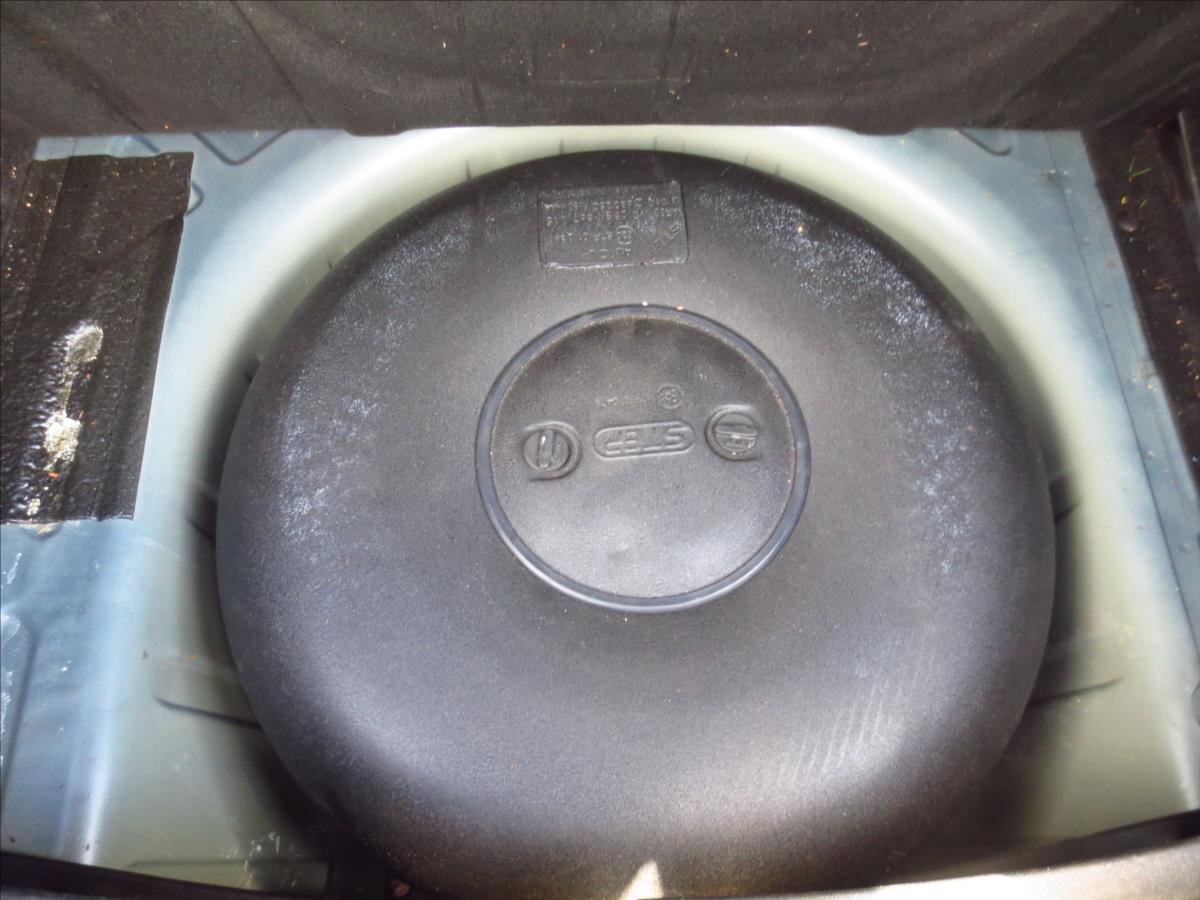 Lancia Delta Hatchback 1,4 l 88 kw