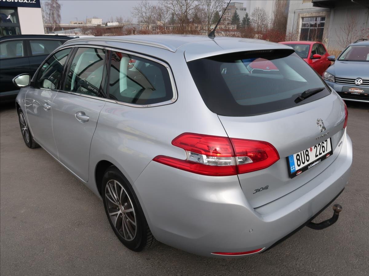 Peugeot 308 Kombi 2,0 l 110 kw