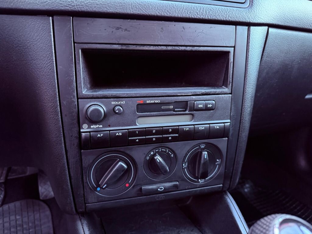 Volkswagen Golf Hatchback 1,4 l 55 kw