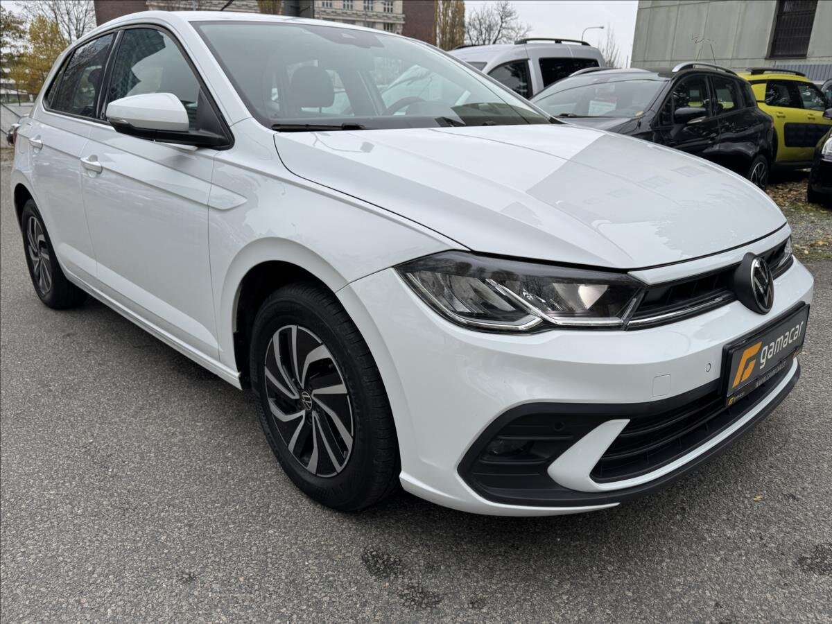 Volkswagen Polo Hatchback 999,0 70 kw