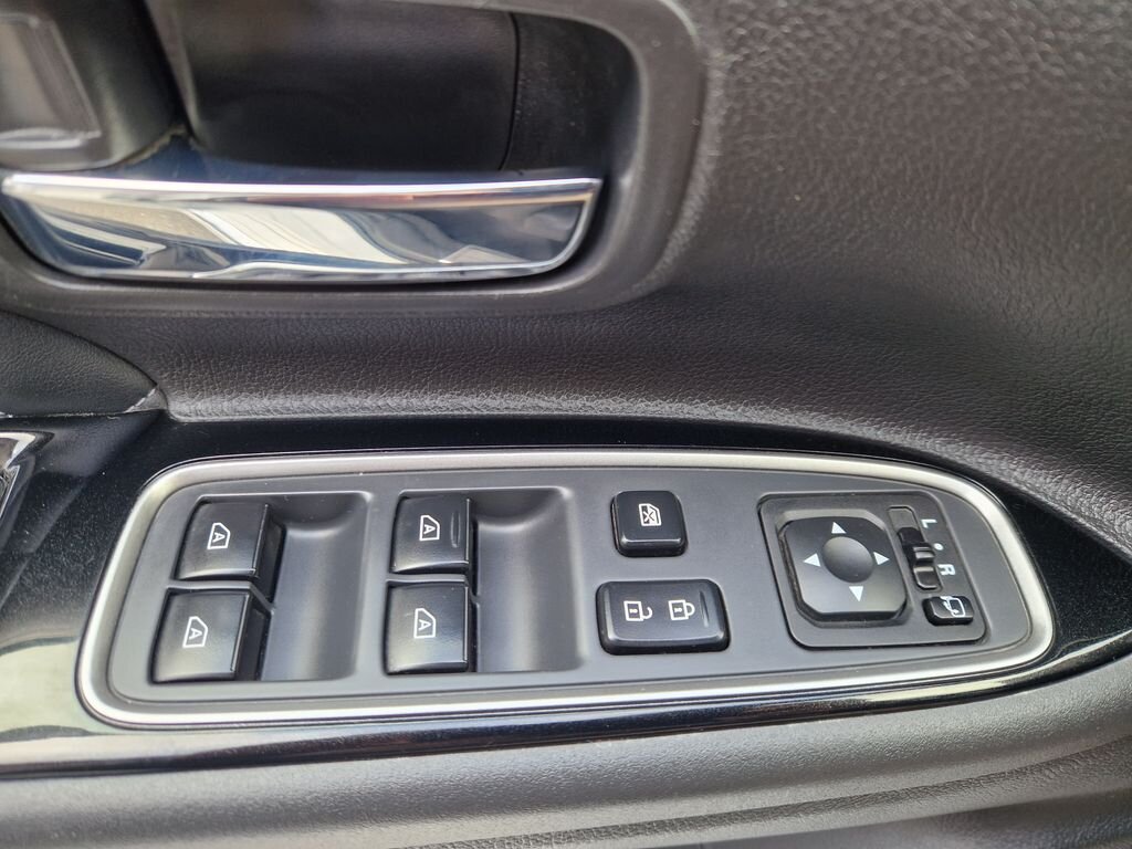 Mitsubishi Outlander SUV / Terénní 2,4 l 165 kw