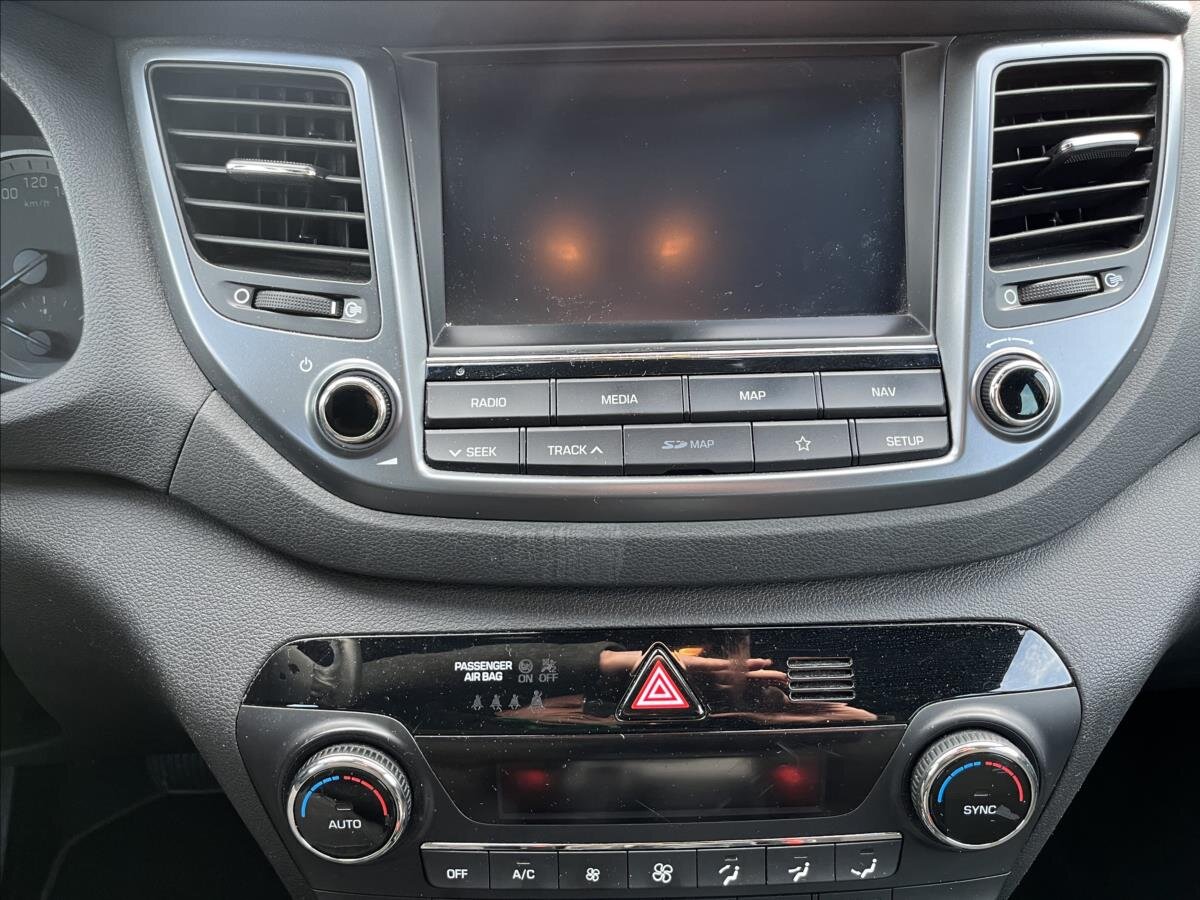 Hyundai Tucson SUV 2,0 l 100 kw