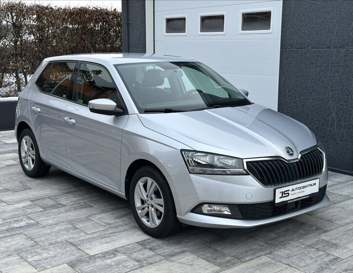 Škoda Fabia Hatchback 999,0 70 kw