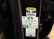 Land Rover Discovery 17