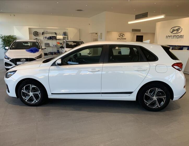 Hyundai i30 8