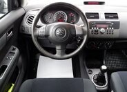 Suzuki Swift Hatchback 1,3 l 68 kw