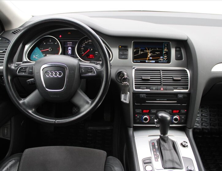 Audi Q7 SUV 4,1 l 250 kw