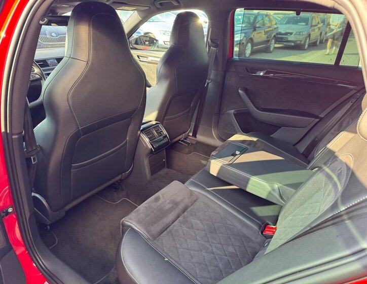 Škoda Superb Kombi 1,4 l 110 kw