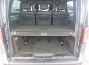 Mercedes-Benz Třídy V 12