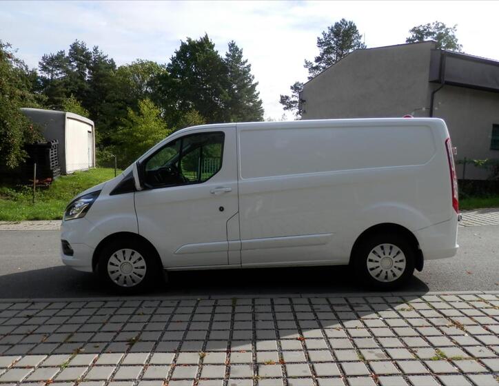 Ford Transit Custom 6