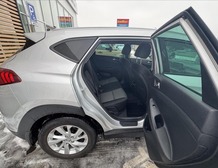 Hyundai Tucson SUV 1,6 l 97 kw