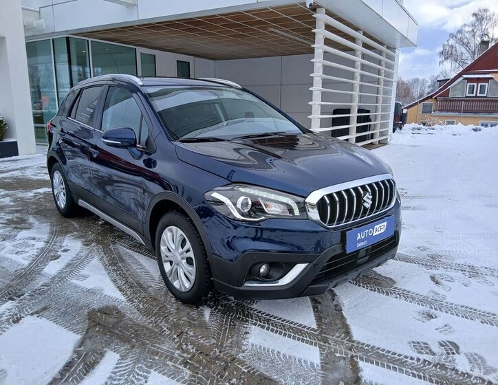 Suzuki SX4 S-Cross SUV 1,4 l 95 kw