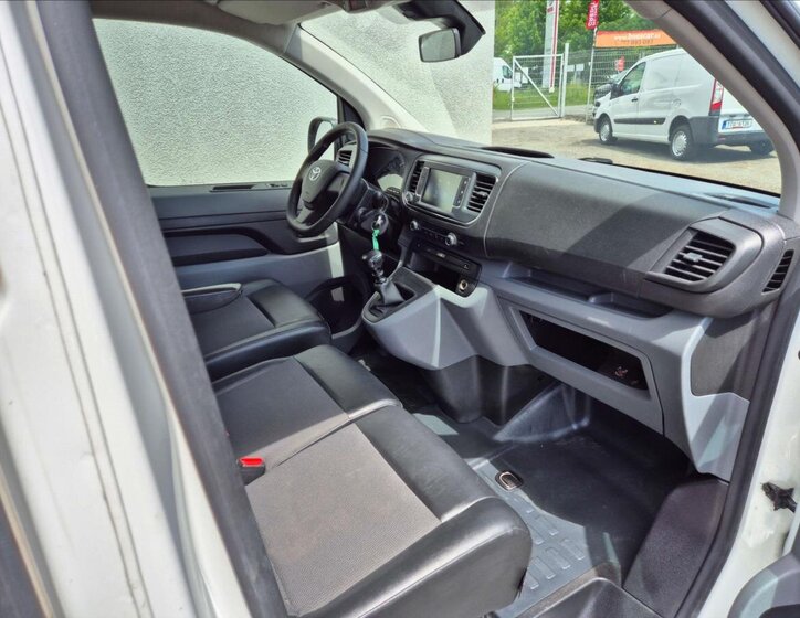 Toyota ProAce 19