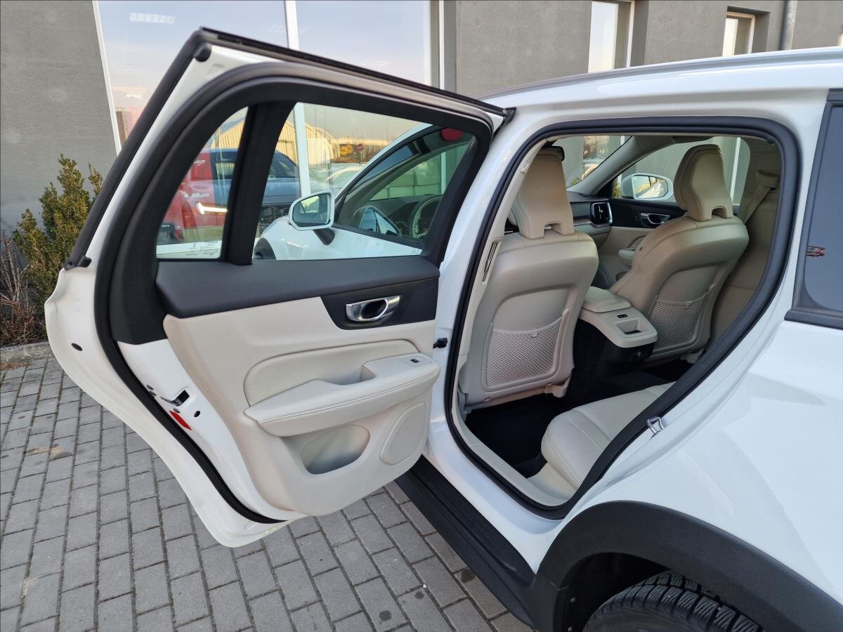 Volvo V60 Kombi 2,0 l 140 kw