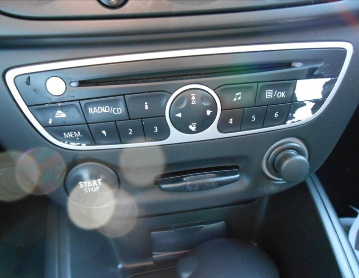 Renault Mégane Hatchback 1,6 l 74 kw