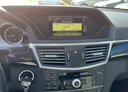 Mercedes-Benz Třídy E Sedan / Limuzína 2,1 l 100 kw