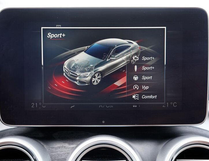 Mercedes-Benz Třídy C Kupé 2,1 l 150 kw