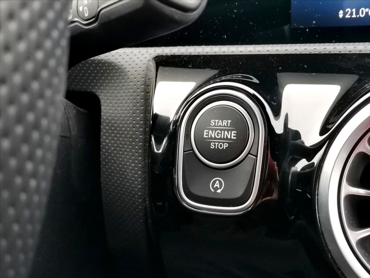 Mercedes-Benz Třídy A Hatchback 2,0 l 110 kw