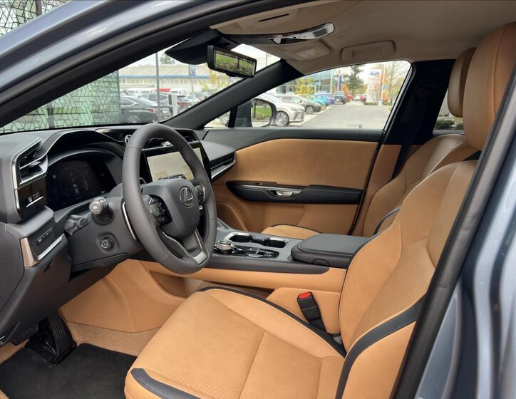 Lexus RZ 450e SUV / Terénní 0,0 230 kw