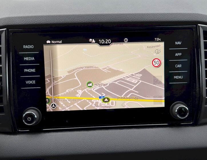 Škoda Karoq SUV 1,5 l 110 kw