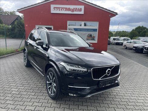 Volvo XC90 SUV / Terénní 2,0 l 165 kw