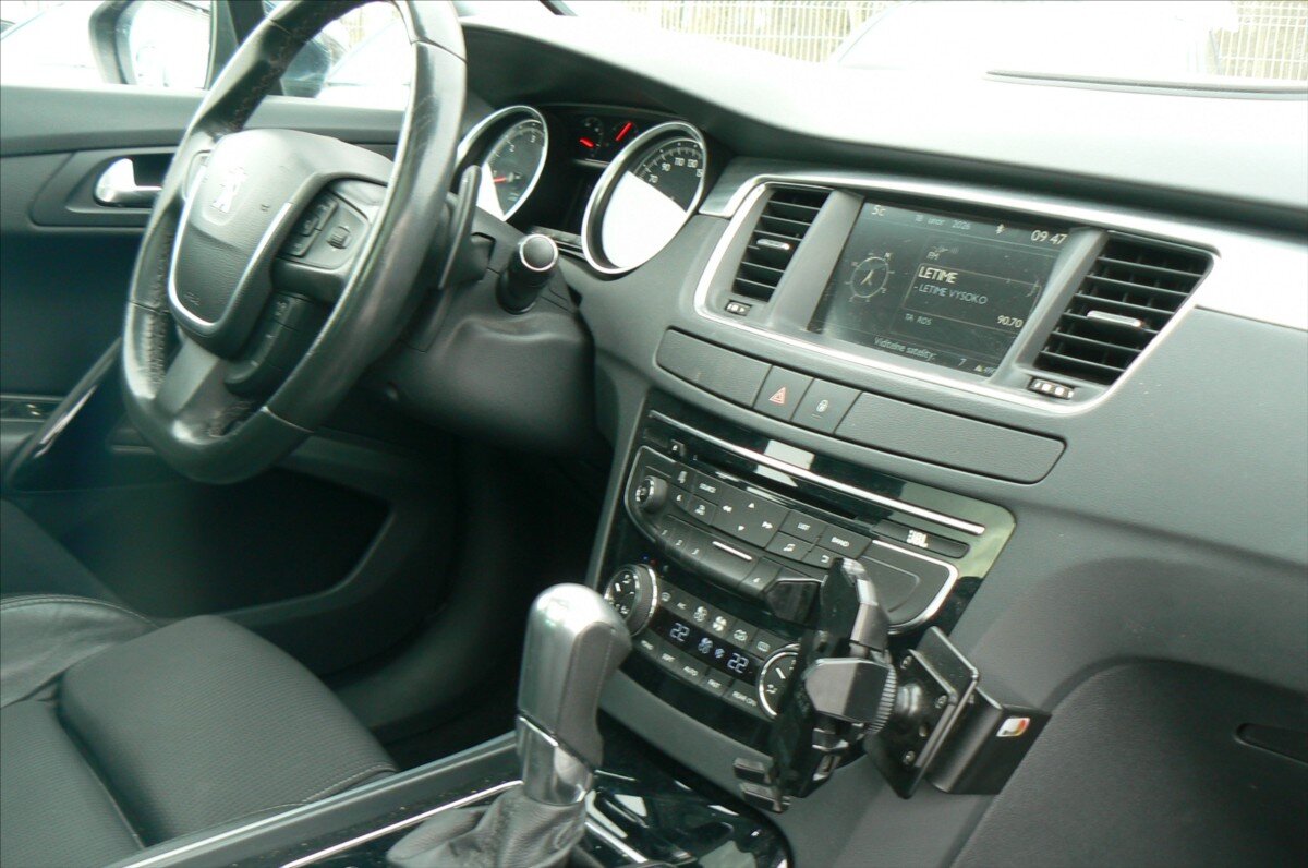 Peugeot 508 Kombi 2,2 l 150 kw