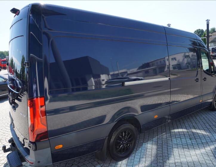 Mercedes-Benz Sprinter 6