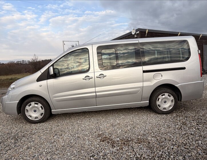 Fiat Scudo MPV 2,0 l 88 kw