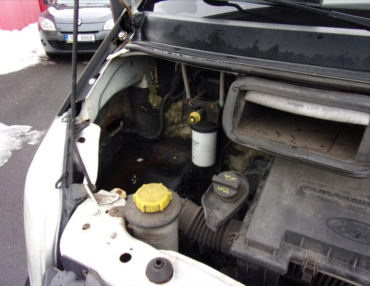 Ford Transit Skříň 2,2 l 63 kw