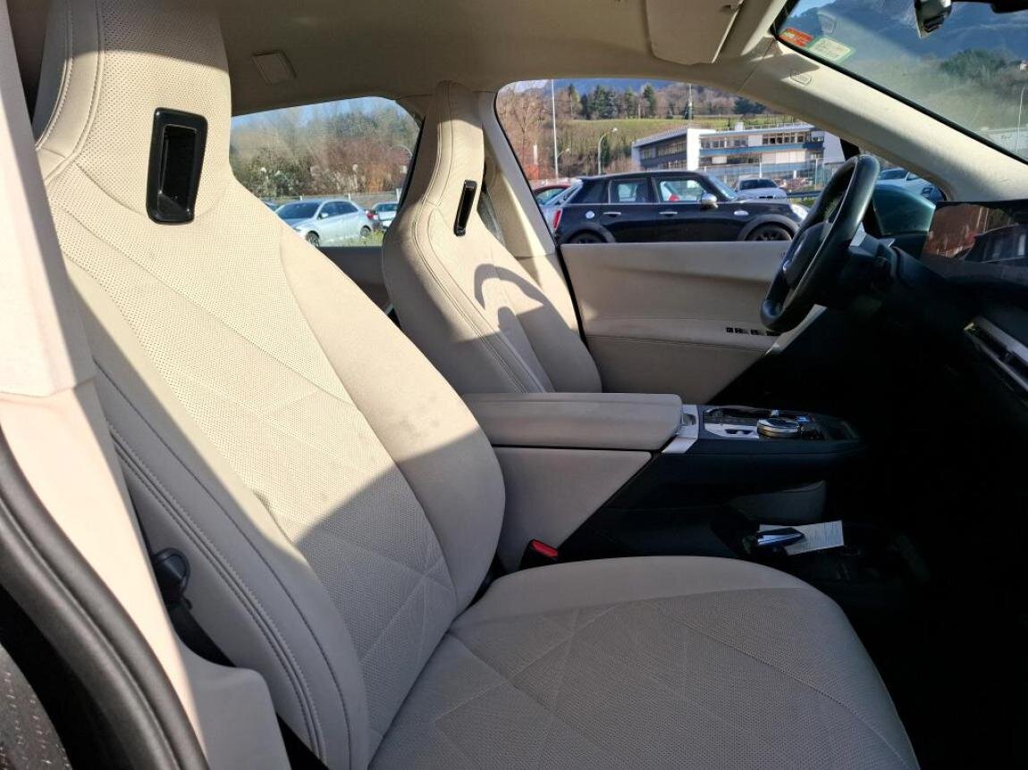 BMW iX SUV / Terénní 0,0 385 kw