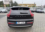 Volvo XC40 4