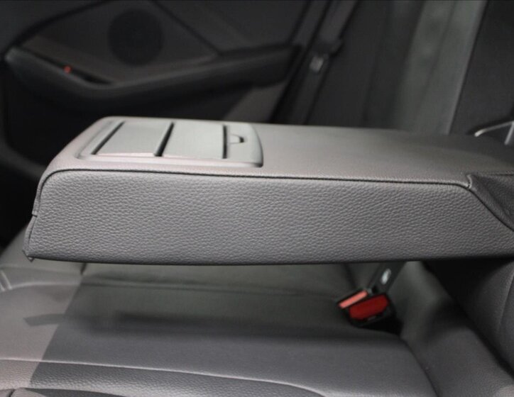 BMW Řada 2 Kupé 1,5 l 100 kw