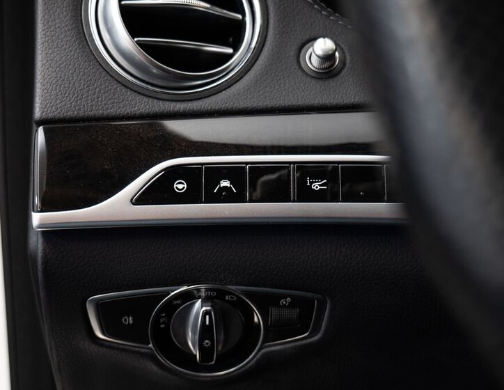 Mercedes-Benz Třídy S Sedan / Limuzína 2,9 l 250 kw