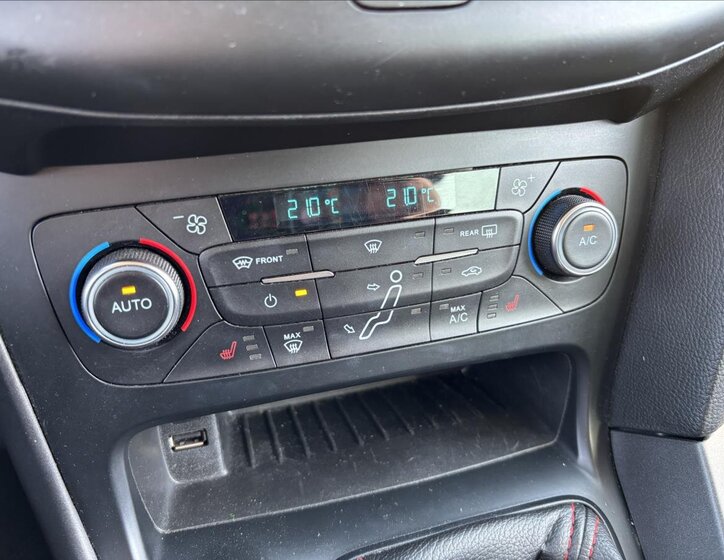 Ford Focus Hatchback 1,5 l 110 kw