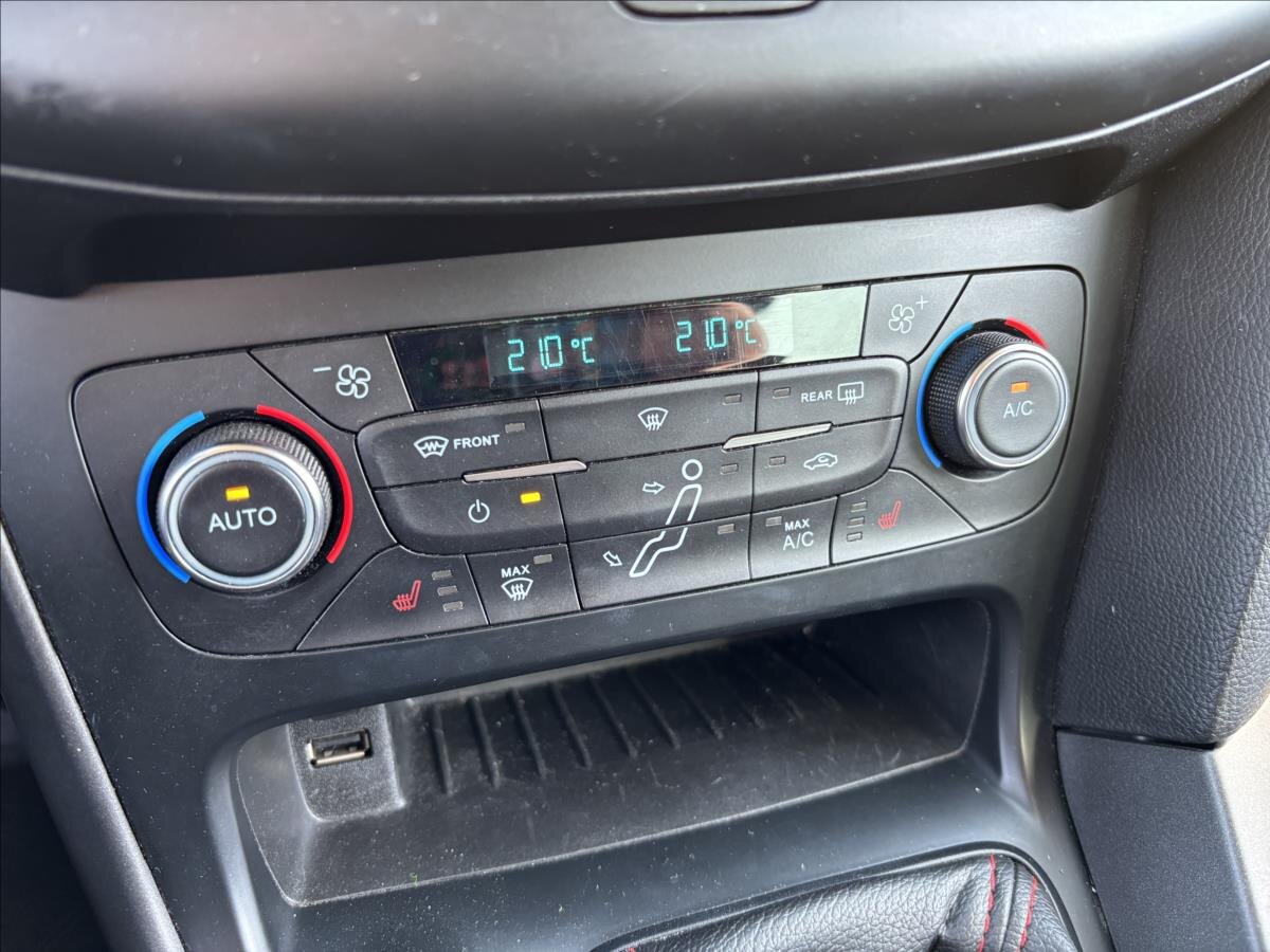 Ford Focus Hatchback 1,5 l 110 kw