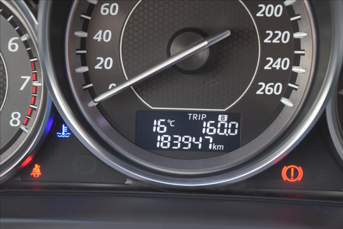 Mazda 6 Kombi 2,0 l 121 kw