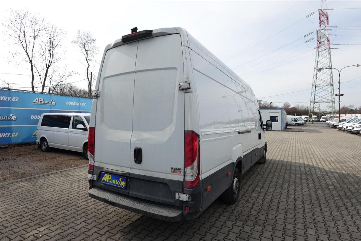 Iveco Daily Ostatní 2,3 l 100 kw