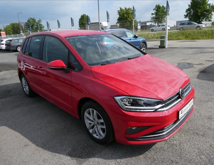 Volkswagen Golf Sportsvan MPV 999,0 85 kw