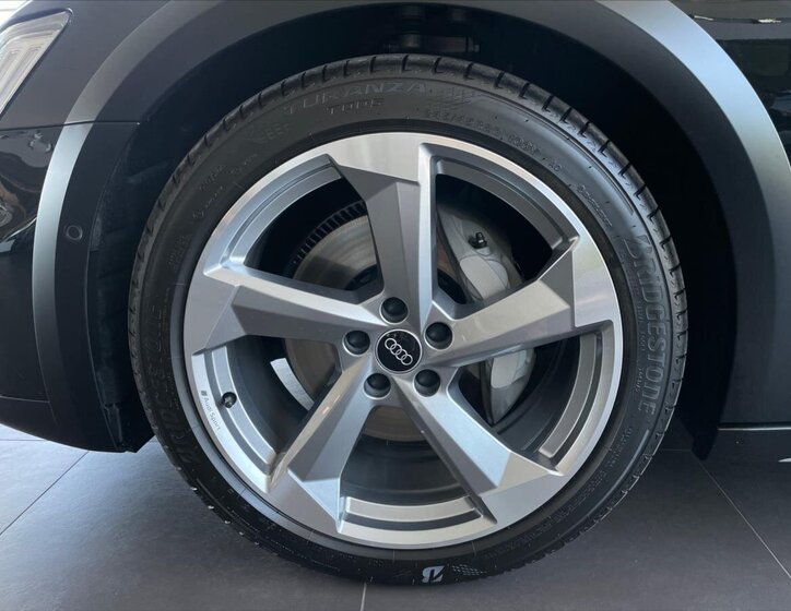 Audi A6 Allroad 17