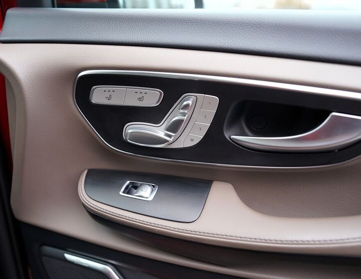 Mercedes-Benz Třídy V 19