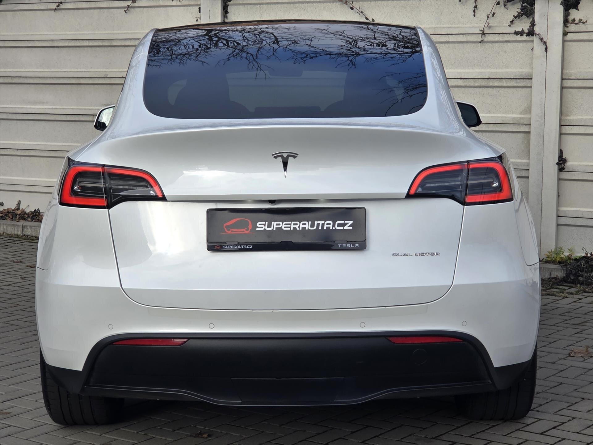Tesla Model Y SUV 0,0 378 kw