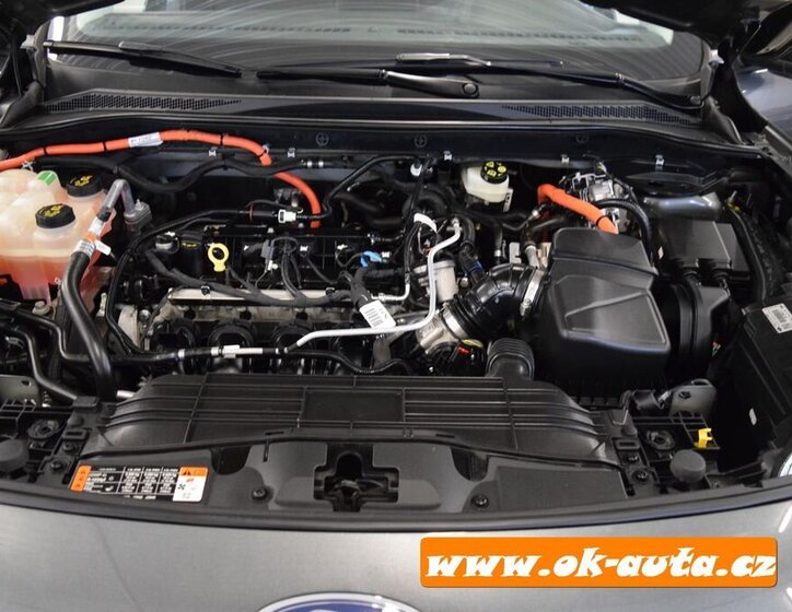 Ford Kuga SUV 2,5 l 112 kw