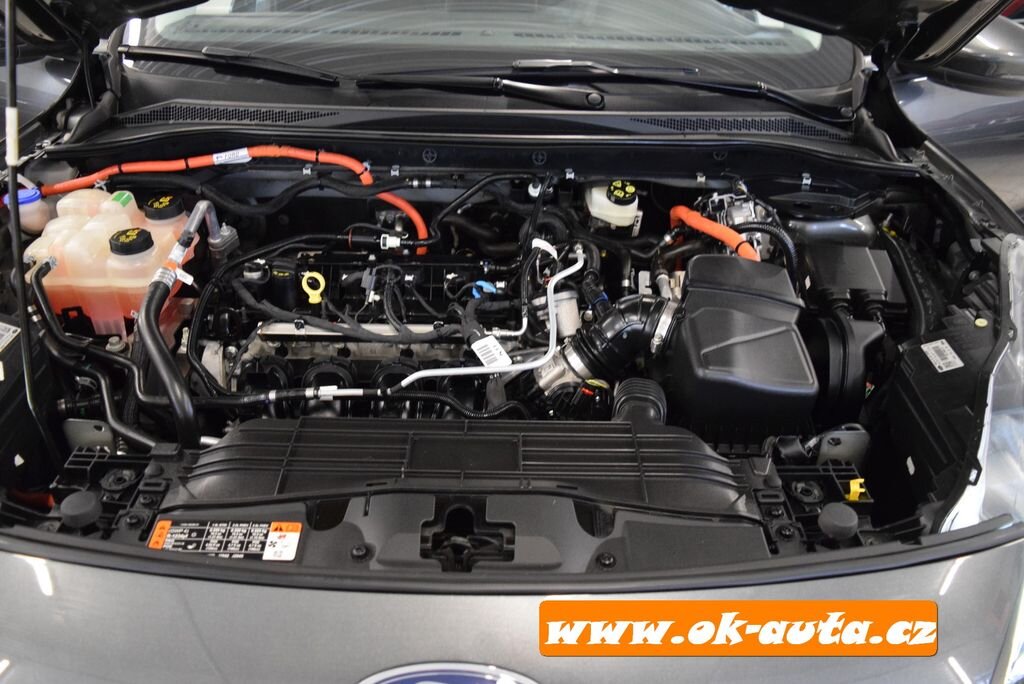 Ford Kuga SUV 2,5 l 112 kw