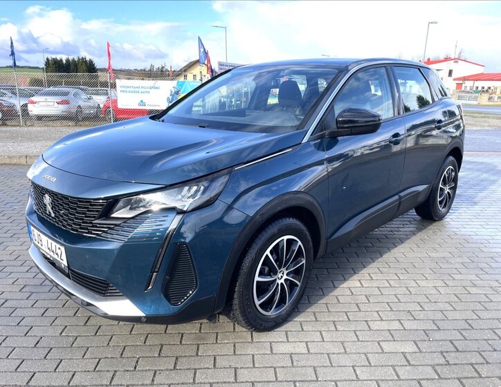 Peugeot 3008 MPV 1,2 l 96 kw
