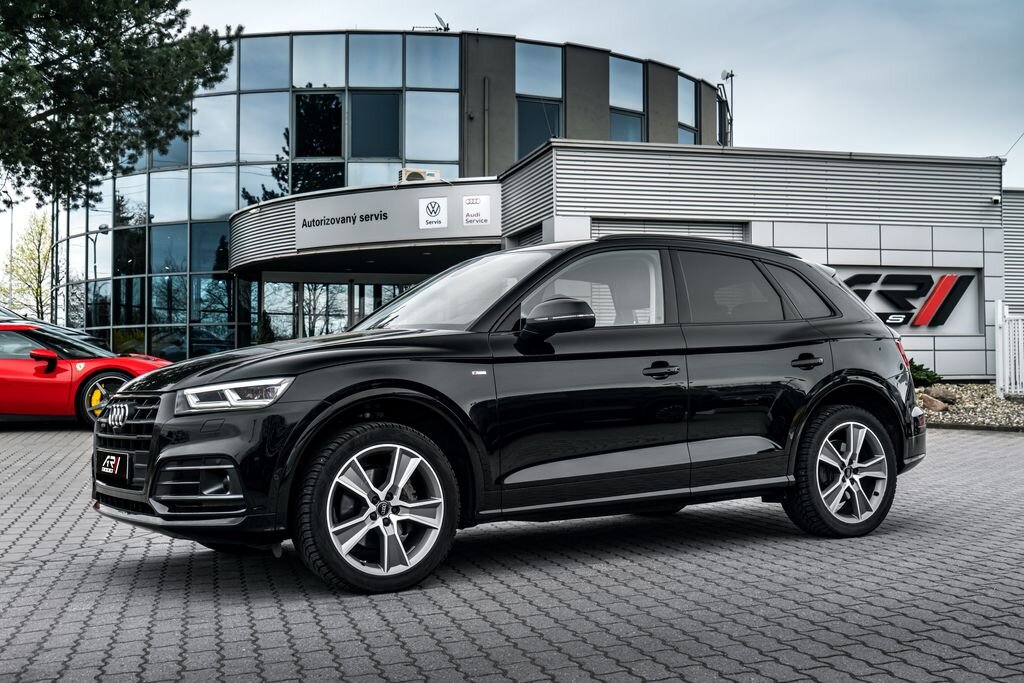 Audi Q5 SUV / Terénní 2,0 l 140 kw
