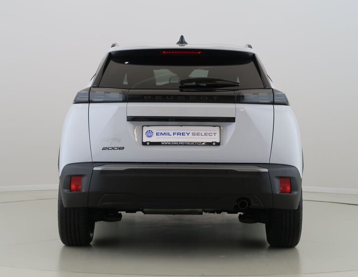 Peugeot 2008 7